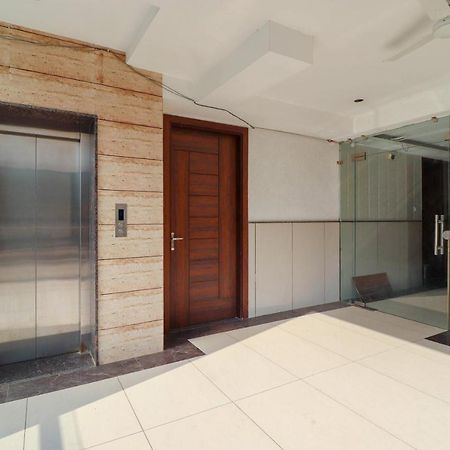 Capital O 76444 Hotel Hill-Top Inn Narendra Nagar Екстер'єр фото