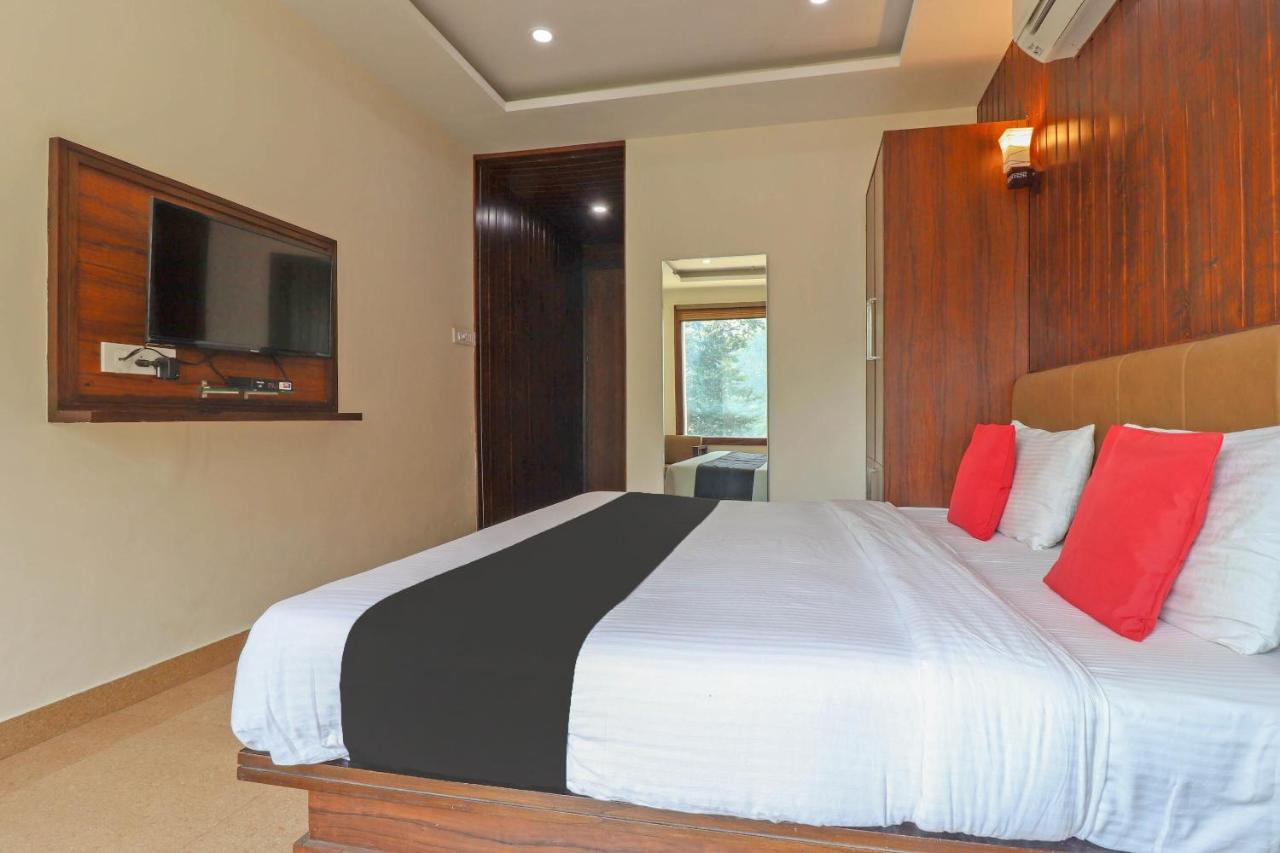 Capital O 76444 Hotel Hill-Top Inn Narendra Nagar Екстер'єр фото