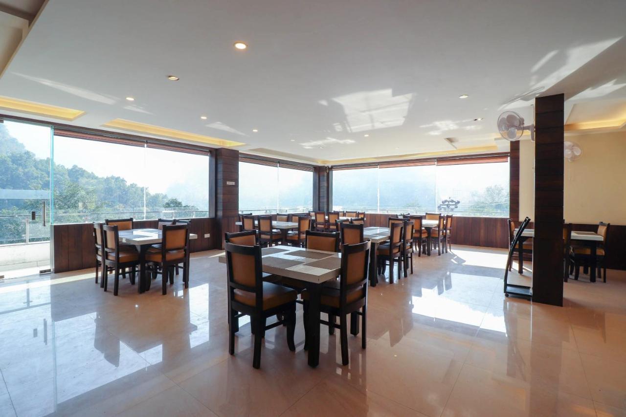 Capital O 76444 Hotel Hill-Top Inn Narendra Nagar Екстер'єр фото