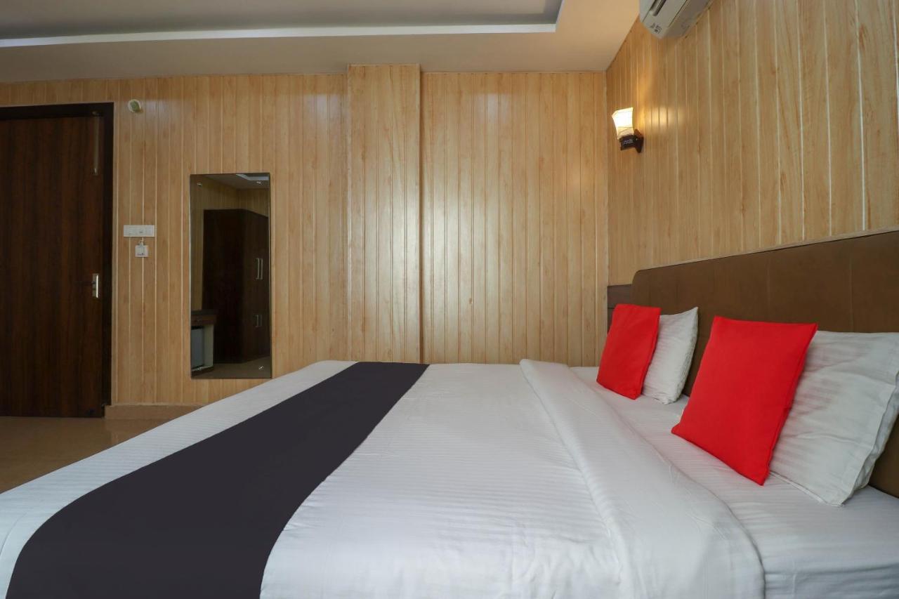 Capital O 76444 Hotel Hill-Top Inn Narendra Nagar Екстер'єр фото